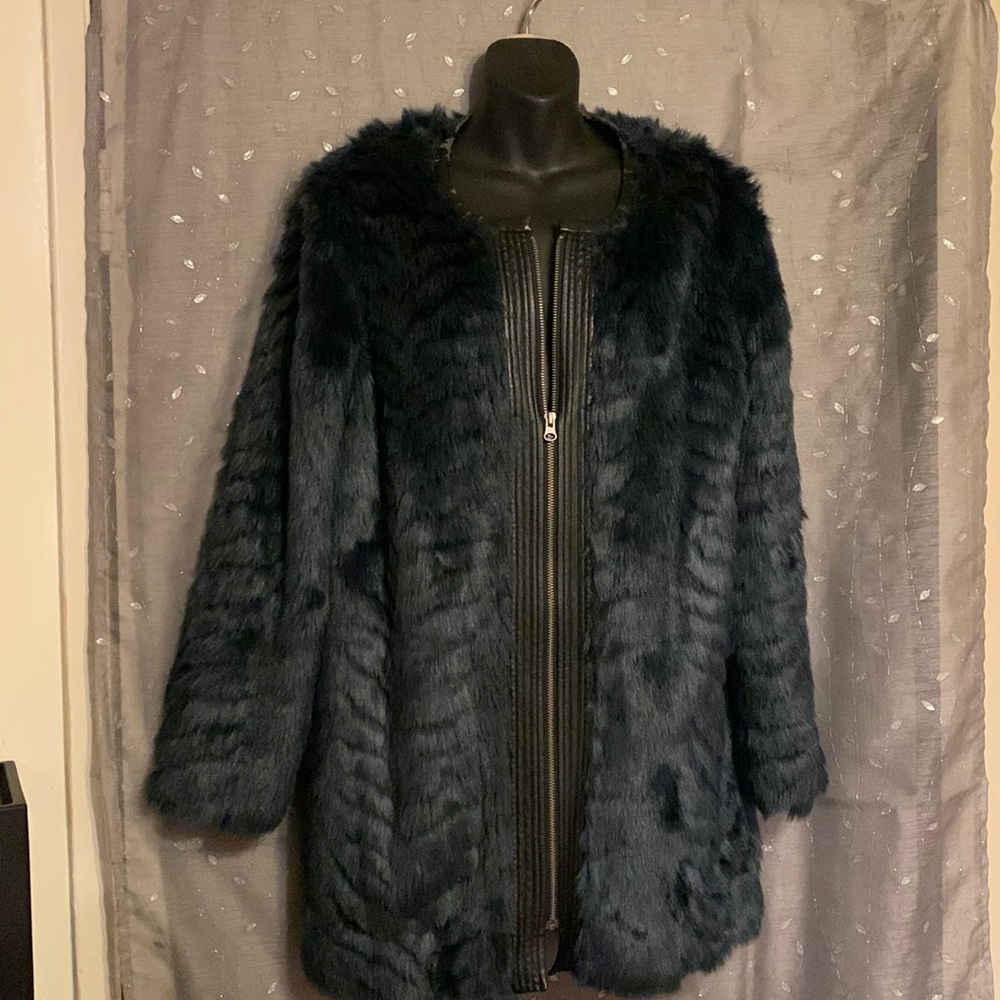 “NMDJ” - Size M - Blue fake fur knee length coat!